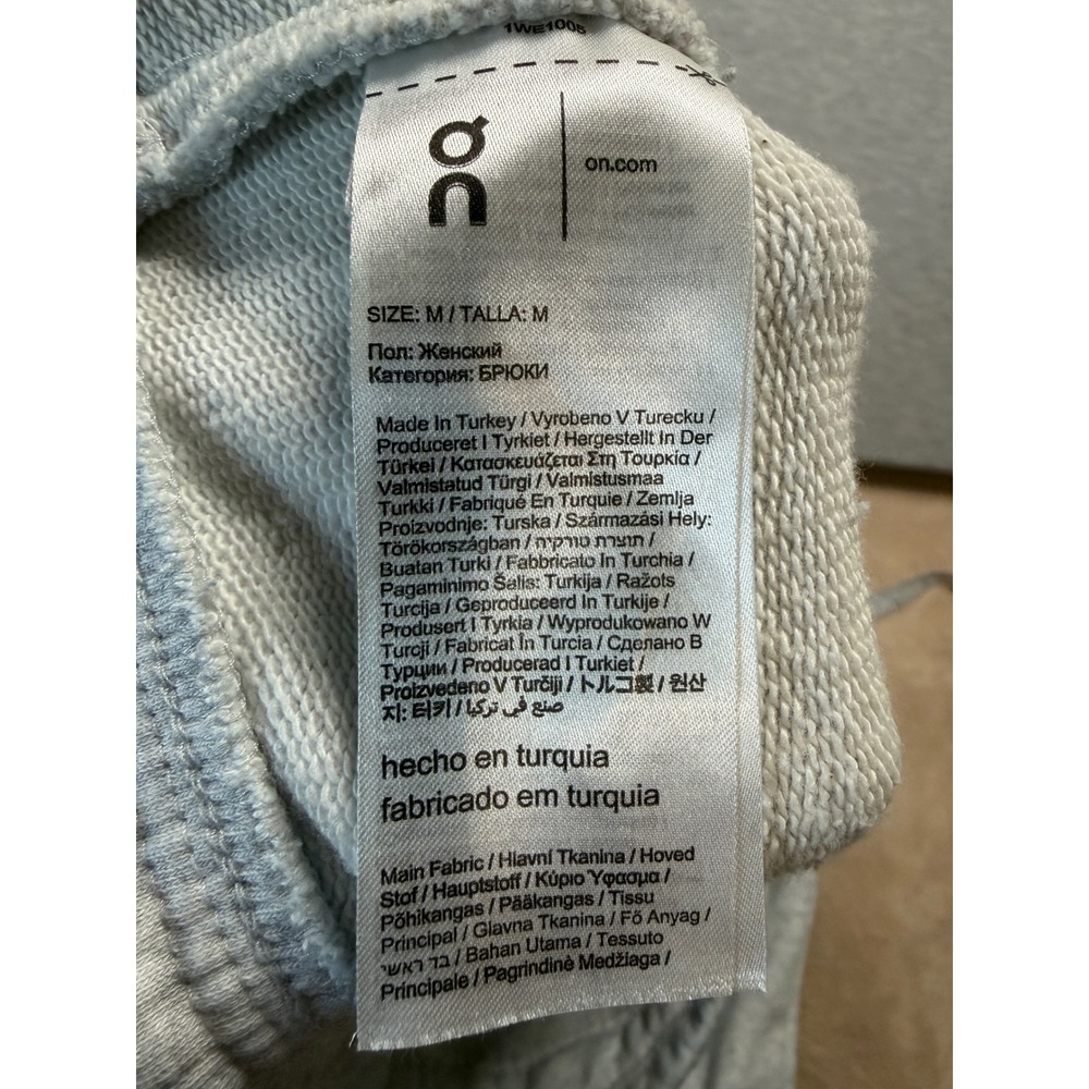 On‎ Running Women Club Pant Grey Melange Joggers Sweatpants Medium 1WE1005 - Picture 5 of 12